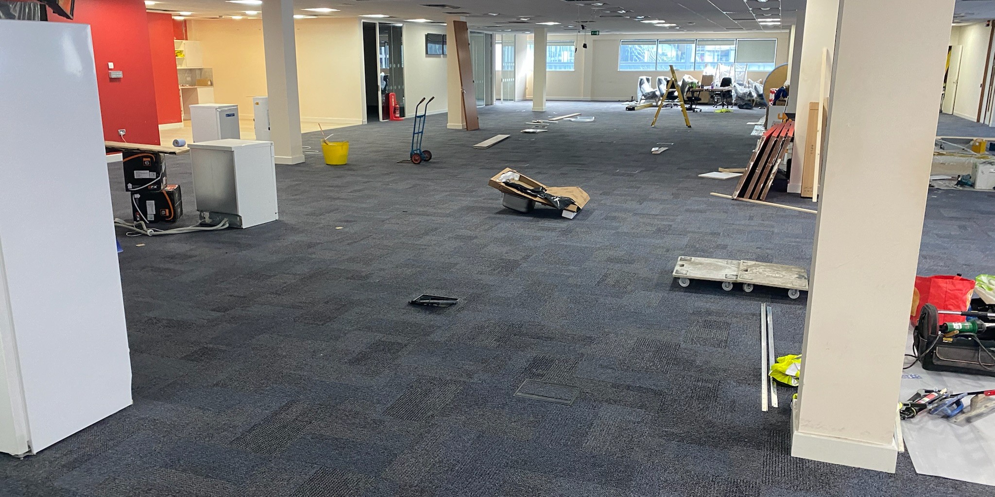 Open-Plan Office with Collaborative Carpet Tiles